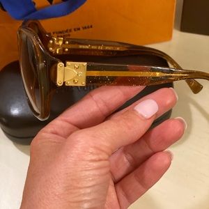 Louis Vuitton Accessories | Womens Sunglasses | Poshmark